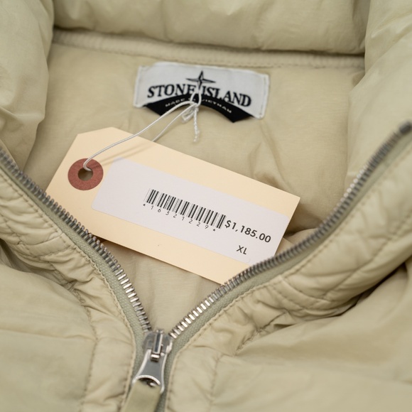 size XL Stone Island Seamless Tunnel Nylon Down TC Plaster Beige Jacket Puffer - Picture 6 of 6